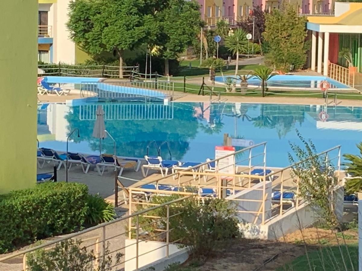 Апартаменти Penthouse 160Sqm Wide Terraces Pool View & Private Hot Tub & Parking Албуфейра Екстер'єр фото